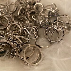 Set of 10 random fashion rings FREE SHIPPING